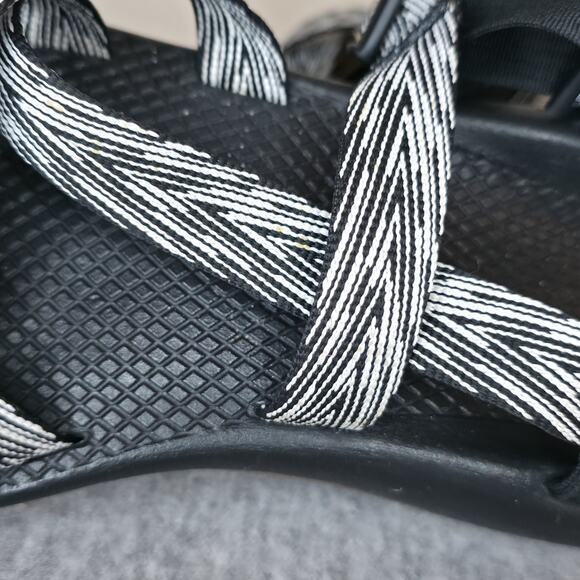 Chaco Women's Z2 Classic Sandal Trap Black White JCH108064 US Size 9 / EUR 40 - Picture 9 of 10